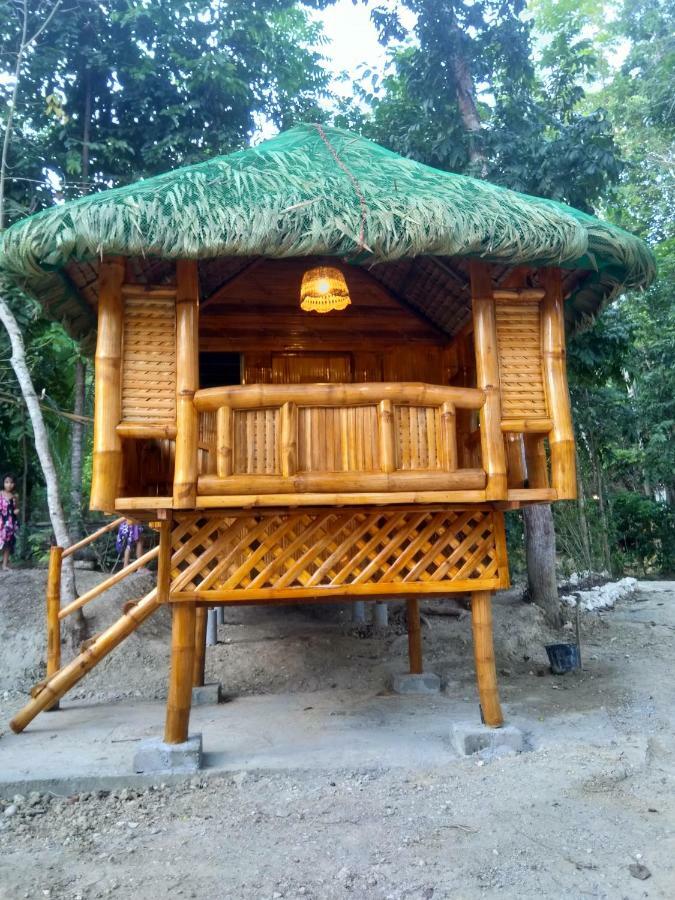 Deluxe Bamboo House By The River Hotel Loboc Exterior photo